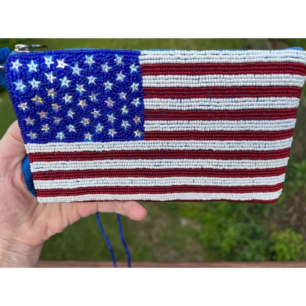 Cute Sparkly American Flag Wristlet and crossbody